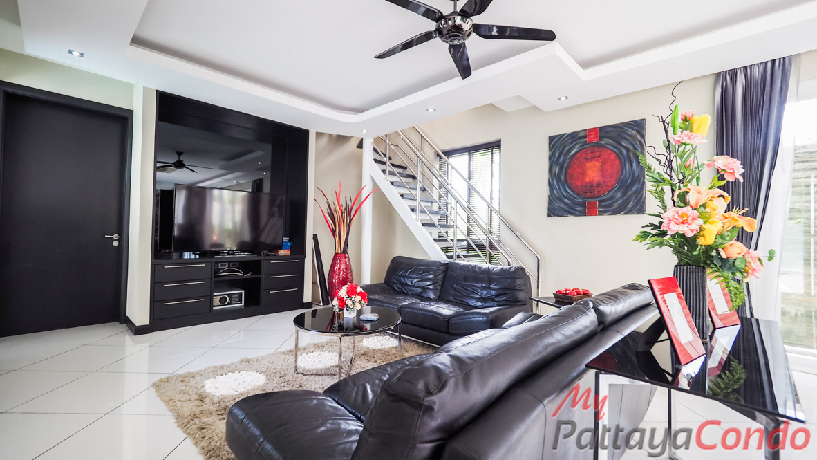 Palm Oasis Pool Villa Pattaya House For Sale - HJPO01