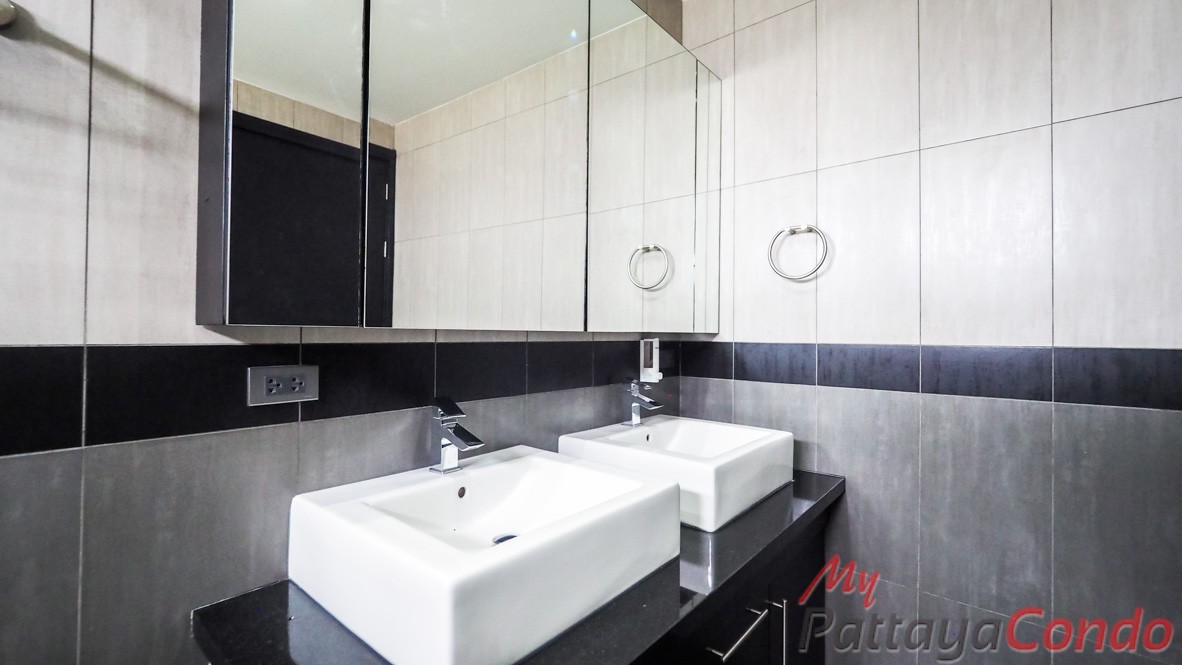 Palm Oasis Pool Villa Pattaya House For Sale - HJPO01