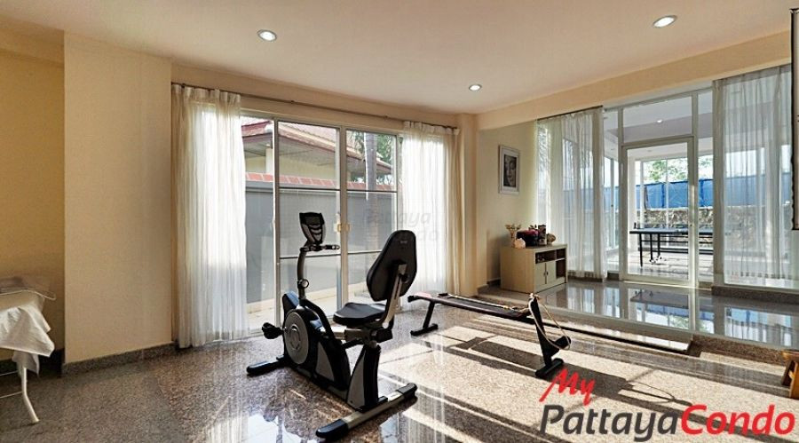 Paradise Villa 3 Village East Pattaya House For Sale - HEPRV301