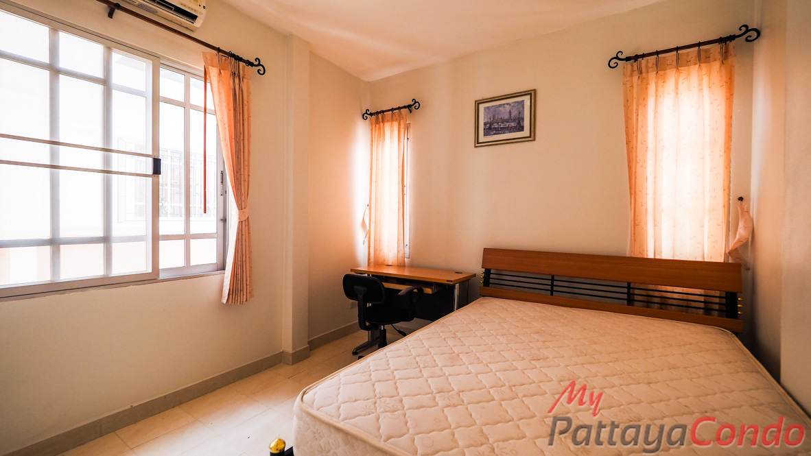 Park Avenue Pattaya House For Sale - HNPA01