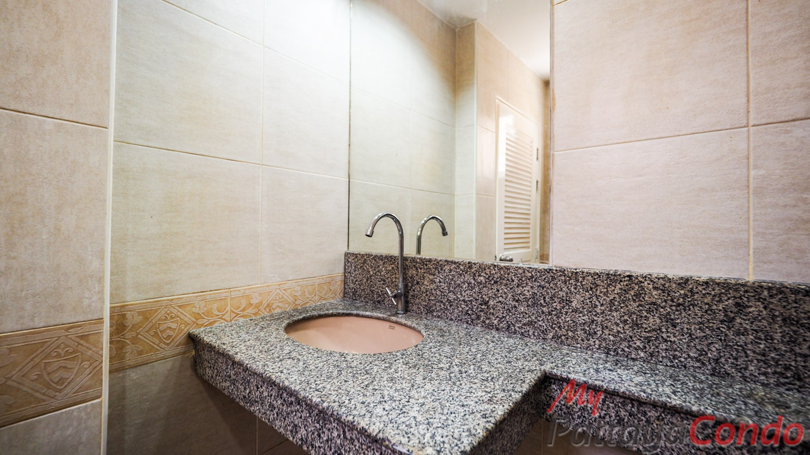 Park Avenue Pattaya House For Sale - HNPA01