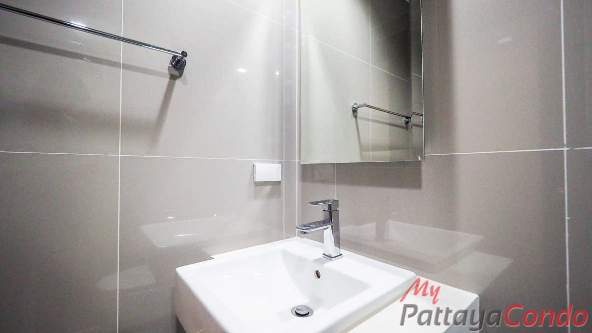 Pattaya Posh Condo For Sale - POSH03