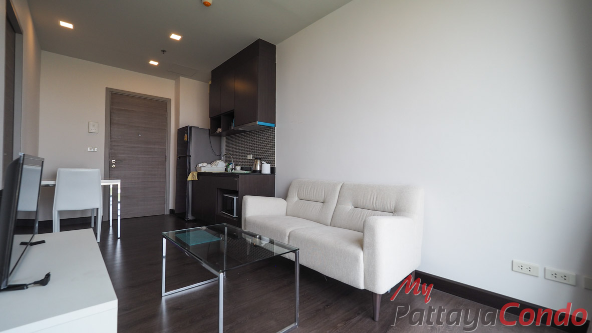 Pattaya Posh Condo For Sale - POSH06-6