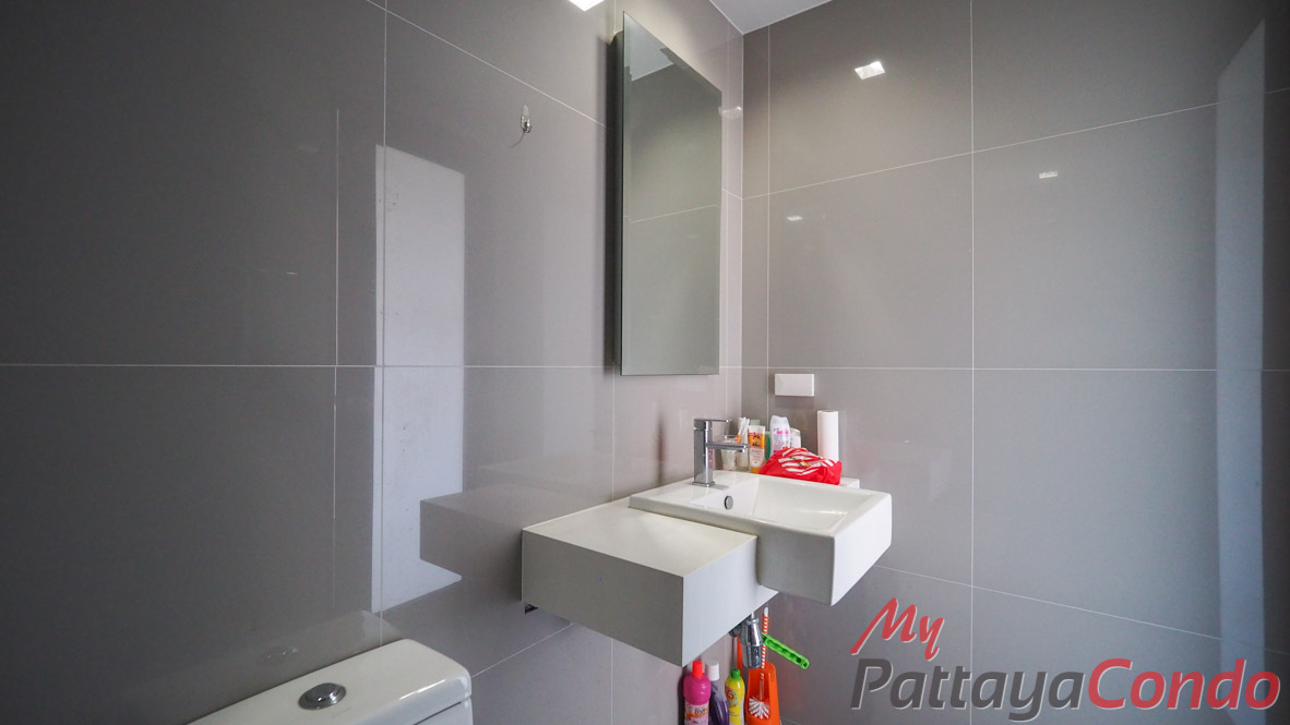 Pattaya Posh Condo For Sale - POSH06-12