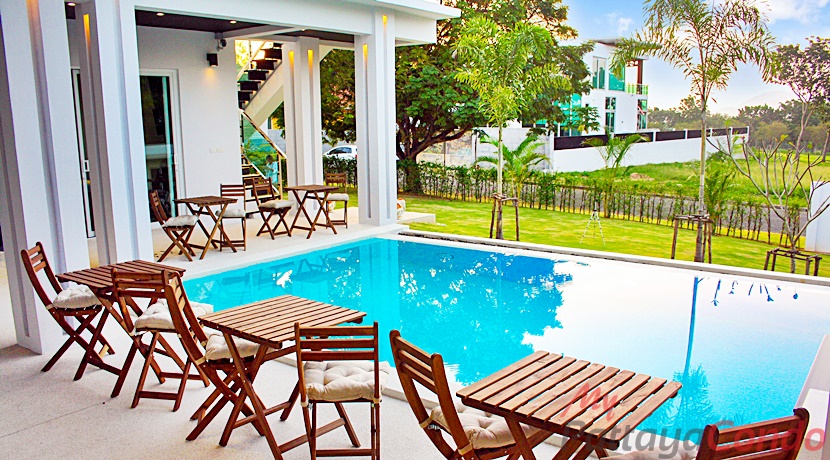 Phoenix Gold Country Huay Yai Pattaya House For Sale - HEPGC02