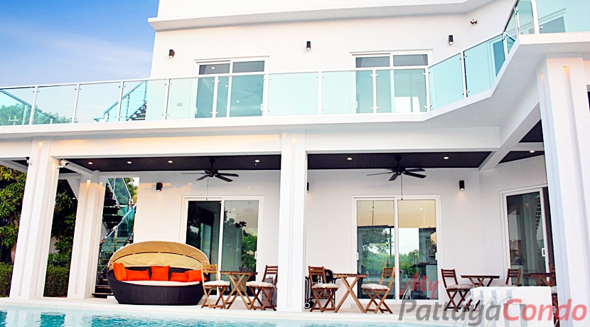Phoenix Gold Country Huay Yai Pattaya House For Sale - HEPGC01