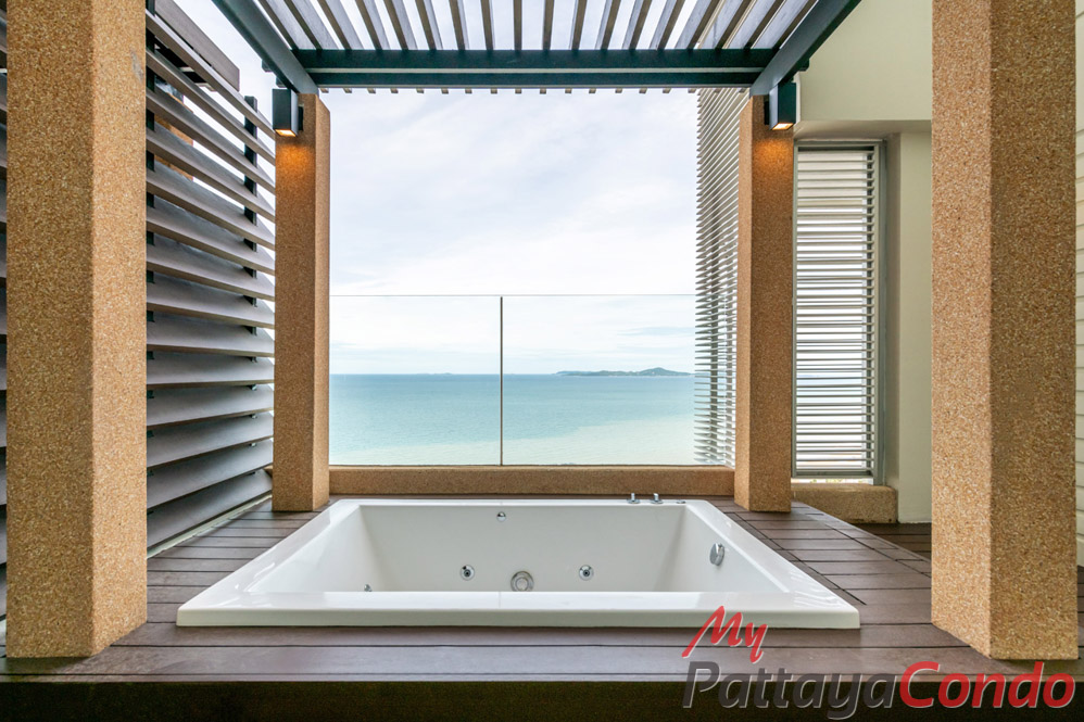 Reflection Jomtien Pattaya Condo For Sale - RF20