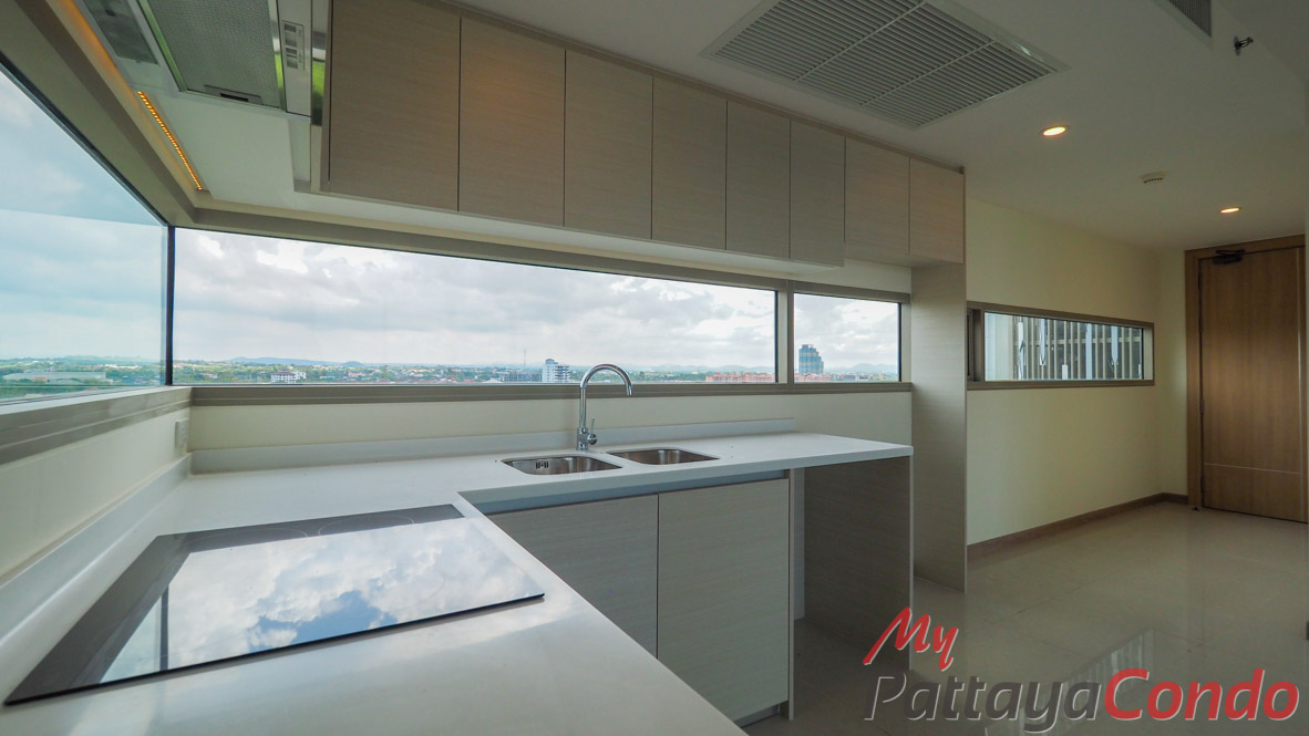 Riviera Jomtien Pattaya Condo For Sale - RJ29-4