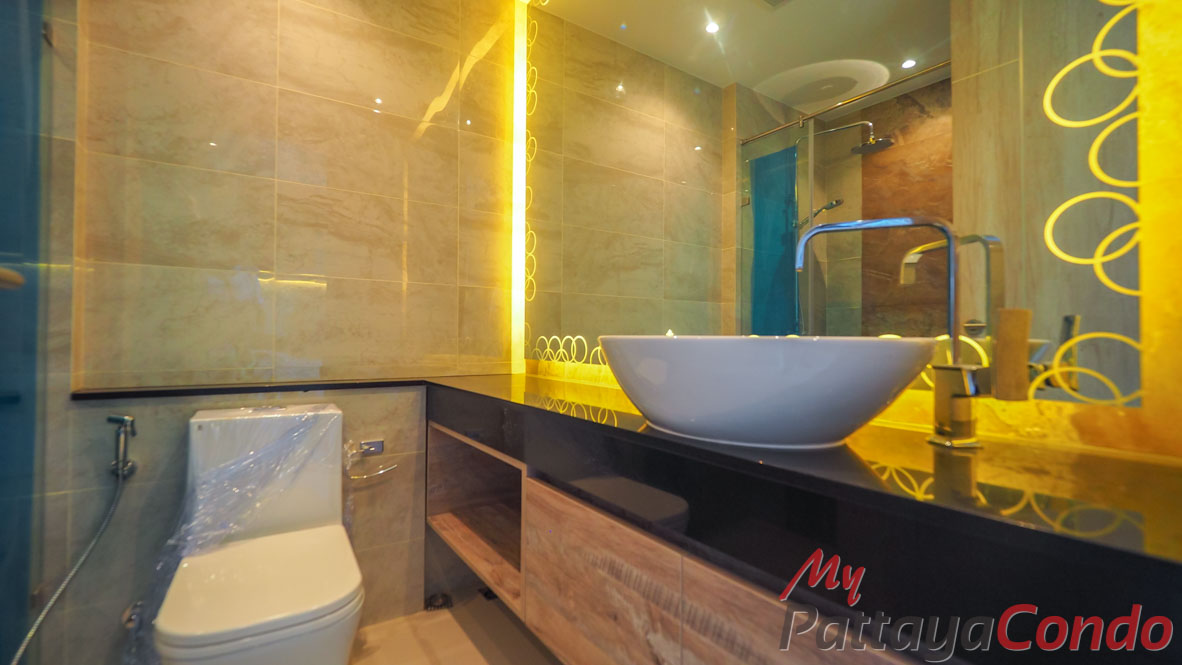 Riviera Monaco Condo For Sale - RM20