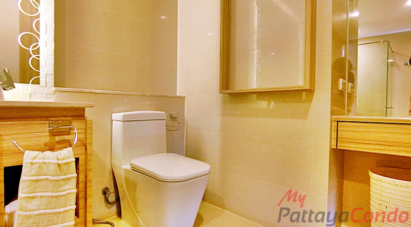 Riviera Wong Amat Condo For Sale - RW10