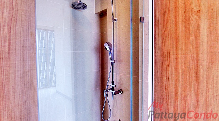 Riviera Wong Amat Condo For Sale - RW52