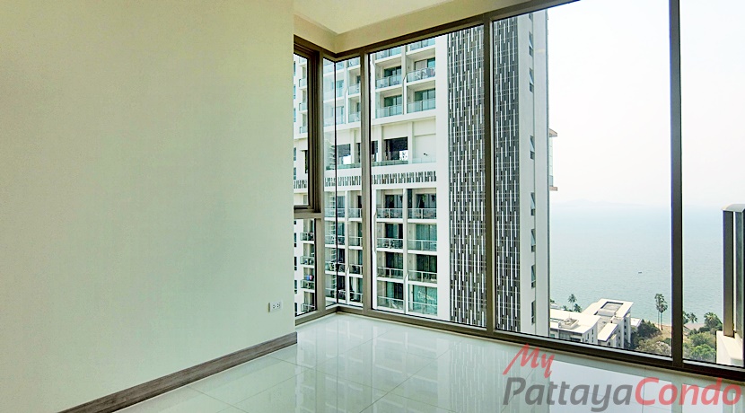 Riviera Wong Amat Condo For Sale - RW52-6