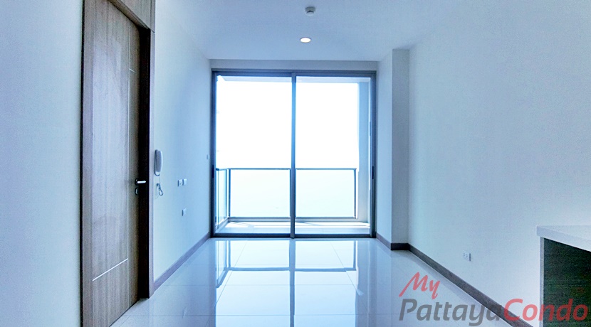 Riviera Wong Amat Condo For Sale - RW52-2