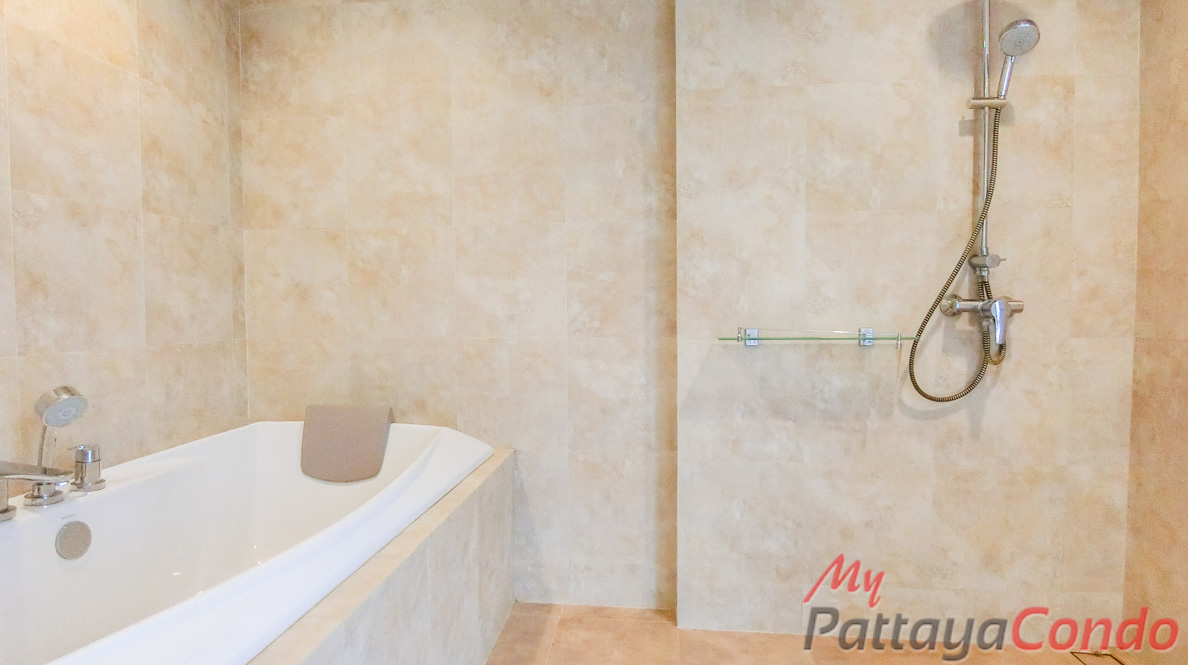Sandbox Beachfront Villa East Pattaya Townhouse For Sale - HESB01