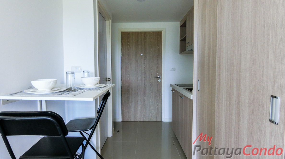 Sea Saran Condominium
