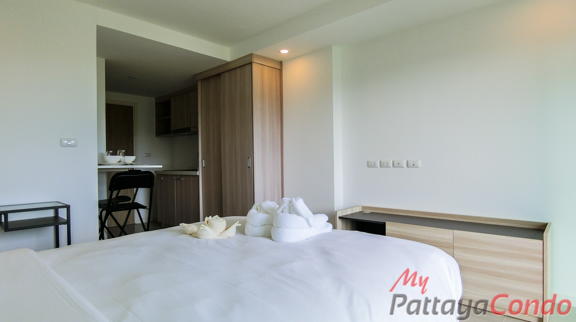 Sea Saran Condominium