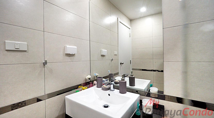 Metro Beach Condominium