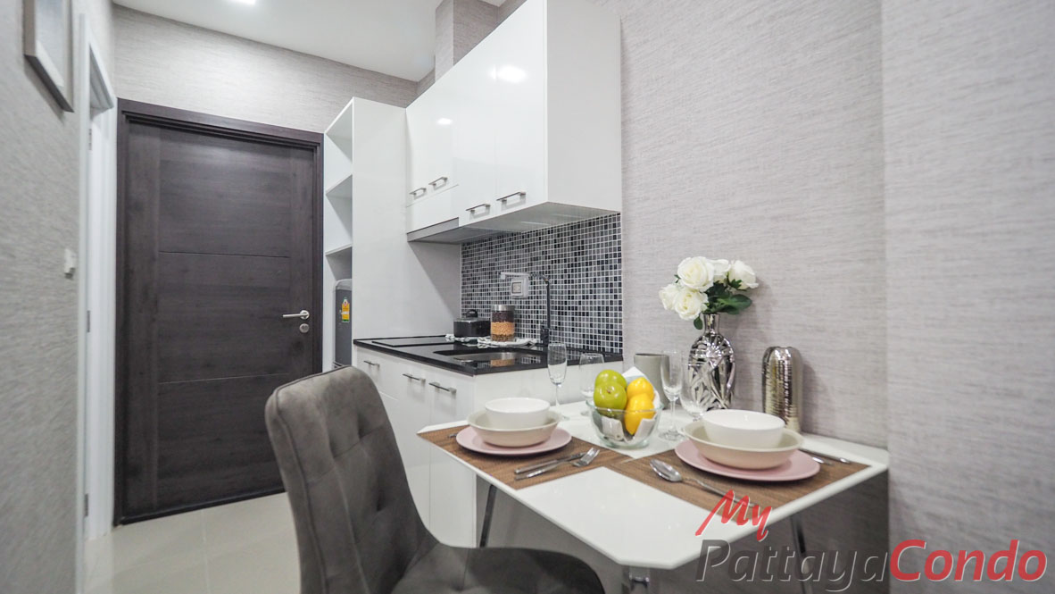 Siam Oriental Star Pattaya Condo For Sale - SOSP03