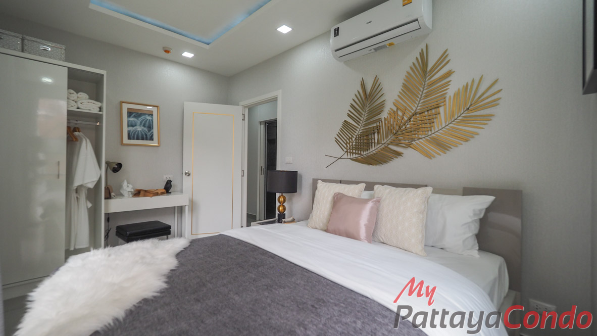 Siam Oriental Star Pattaya Condo For Sale - SOSP02