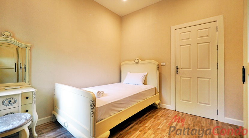 Silk Road Place Village East Pattaya House For Sale - HESKR02