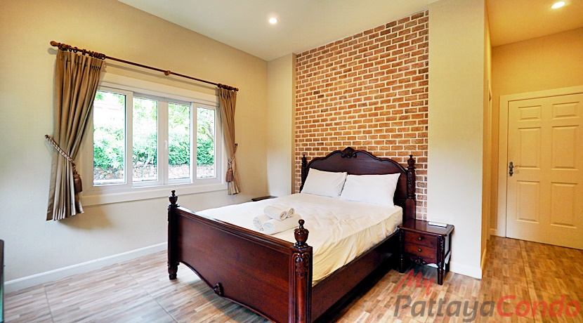 Silk Road Place Village East Pattaya House For Sale - HESKR02