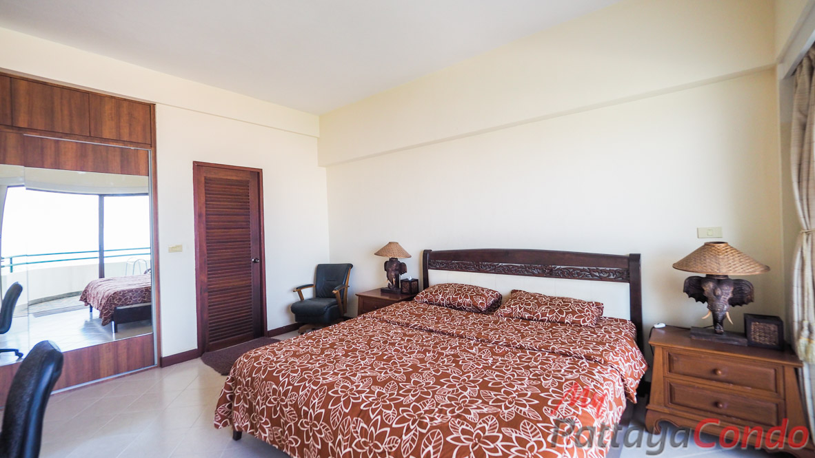 Star Beach Condotel Pattaya For Sale - STAR04-12