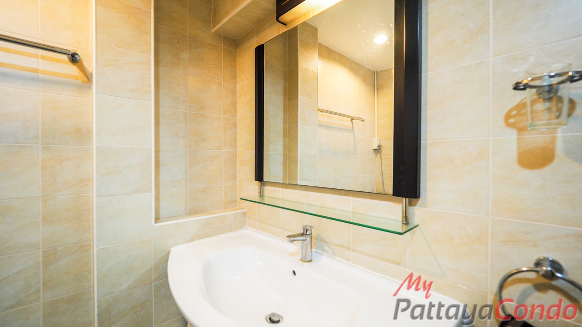 Star Beach Condotel Pattaya For Sale - STAR04-19