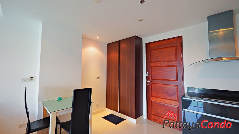 The Axis Condominium For Sale - AXIS02