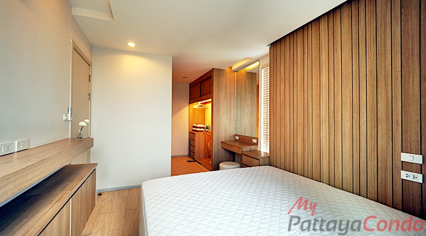 The Chezz Metro Life Condominium For Sale - CHEZZ01-8