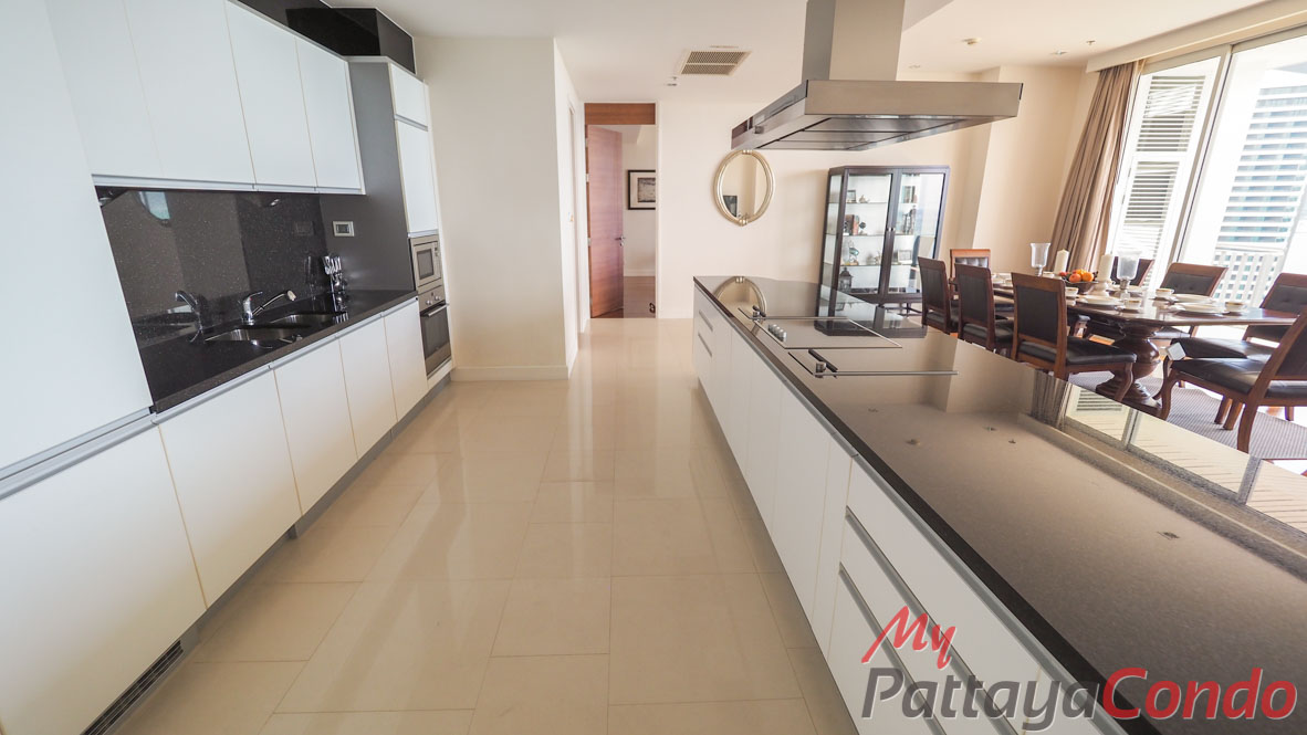 The Cove Pattaya Condo For Sale - COVE03