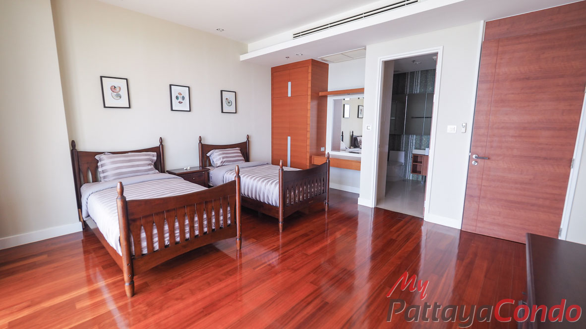 The Cove Pattaya Condo For Sale - COVE03
