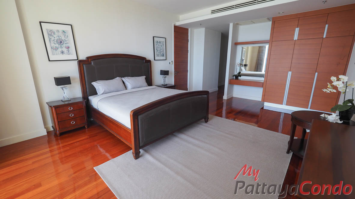 The Cove Pattaya Condo For Sale - COVE03