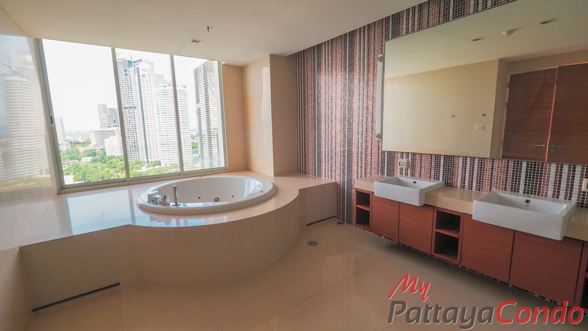 The Cove Pattaya Condo For Sale - COVE02