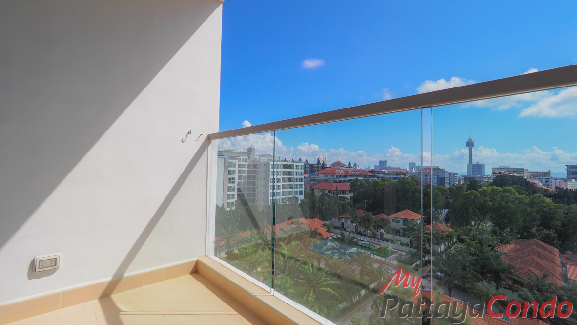The Peak Towers Pattaya Condo For Sale - PEAKT75