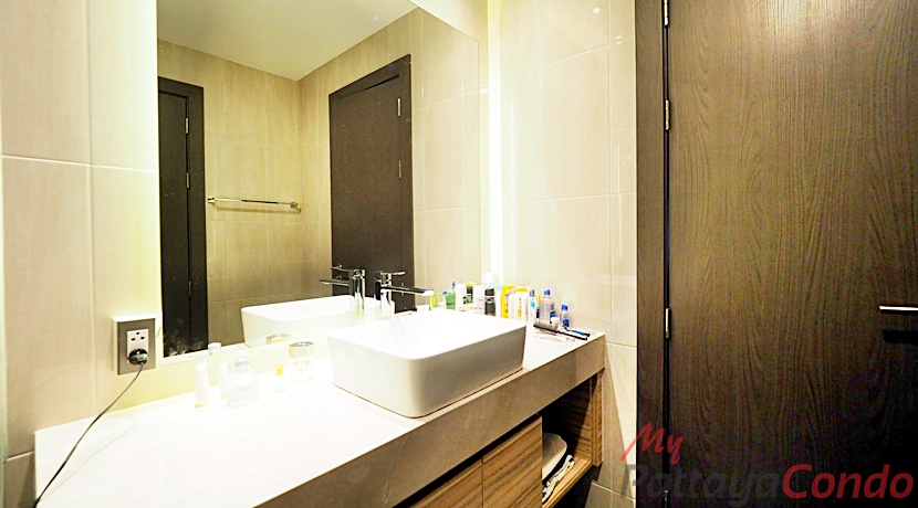 The Point Pratumnak Condo For Sale - POINT14-12