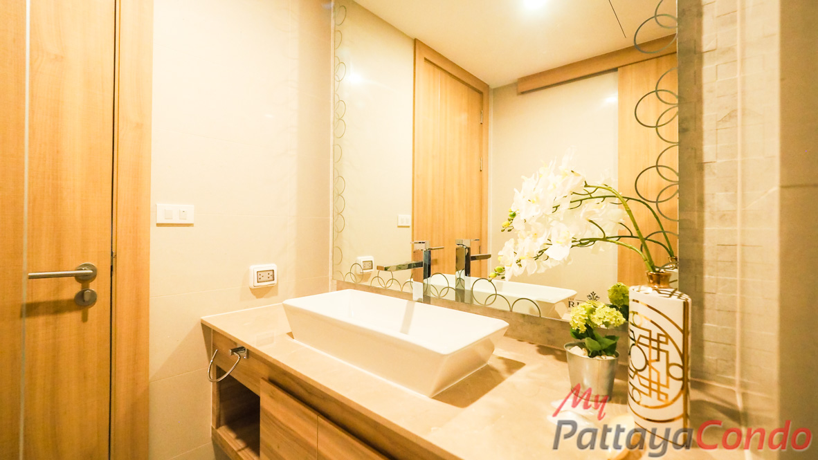 Riviera Jomtien Pattaya Condo For Sale - RJ11
