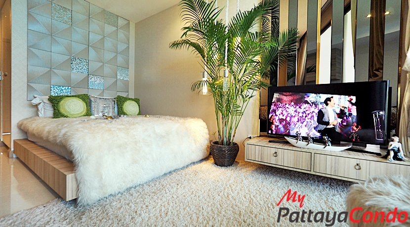 Riviera Jomtien Pattaya Condo For Sale - RJ10