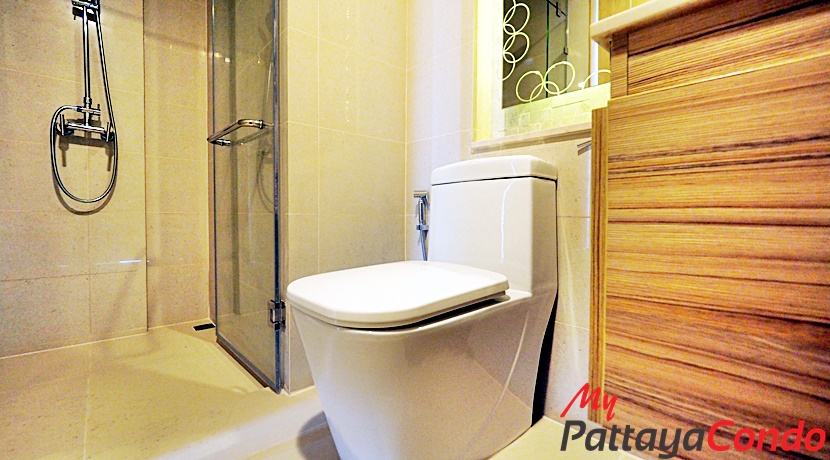 Riviera Wong Amat Condo For Sale - RW40