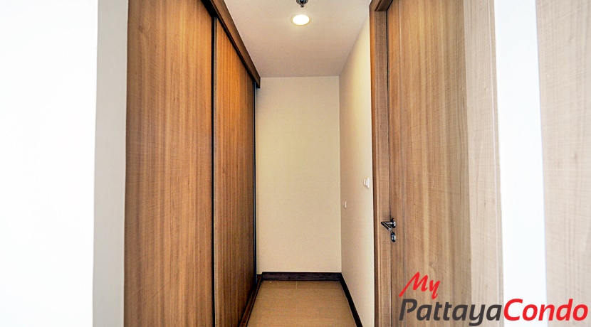 Riviera Wong Amat Condo For Sale - RW40