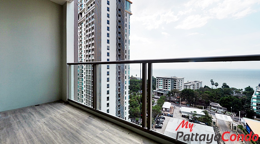 Riviera Wong Amat Condo For Sale - RW40