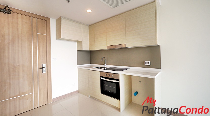 Riviera Wong Amat Condo For Sale - RW40