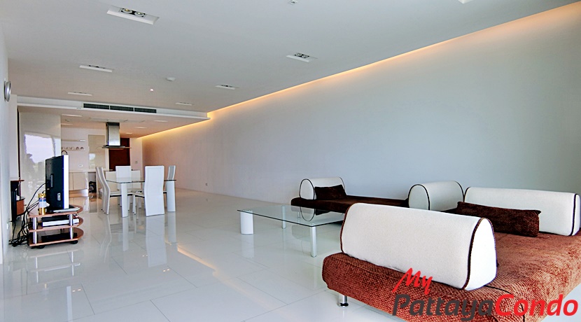 The Sanctuary WongAmat Pattaya Condo For Sale - SANC01