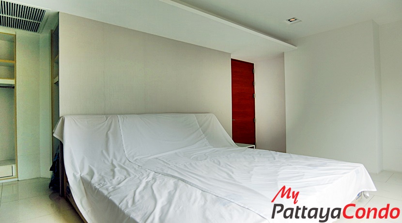 The Sanctuary WongAmat Pattaya Condo For Sale - SANC01