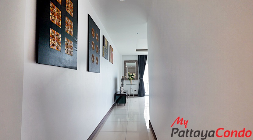 Tudor Court Pattaya Condo For Sale - TUDOR03