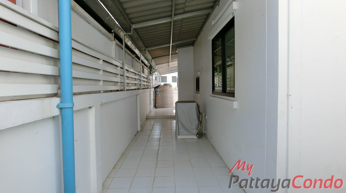 Uraiwan Park View East Pattaya House For Sale - HEURW01