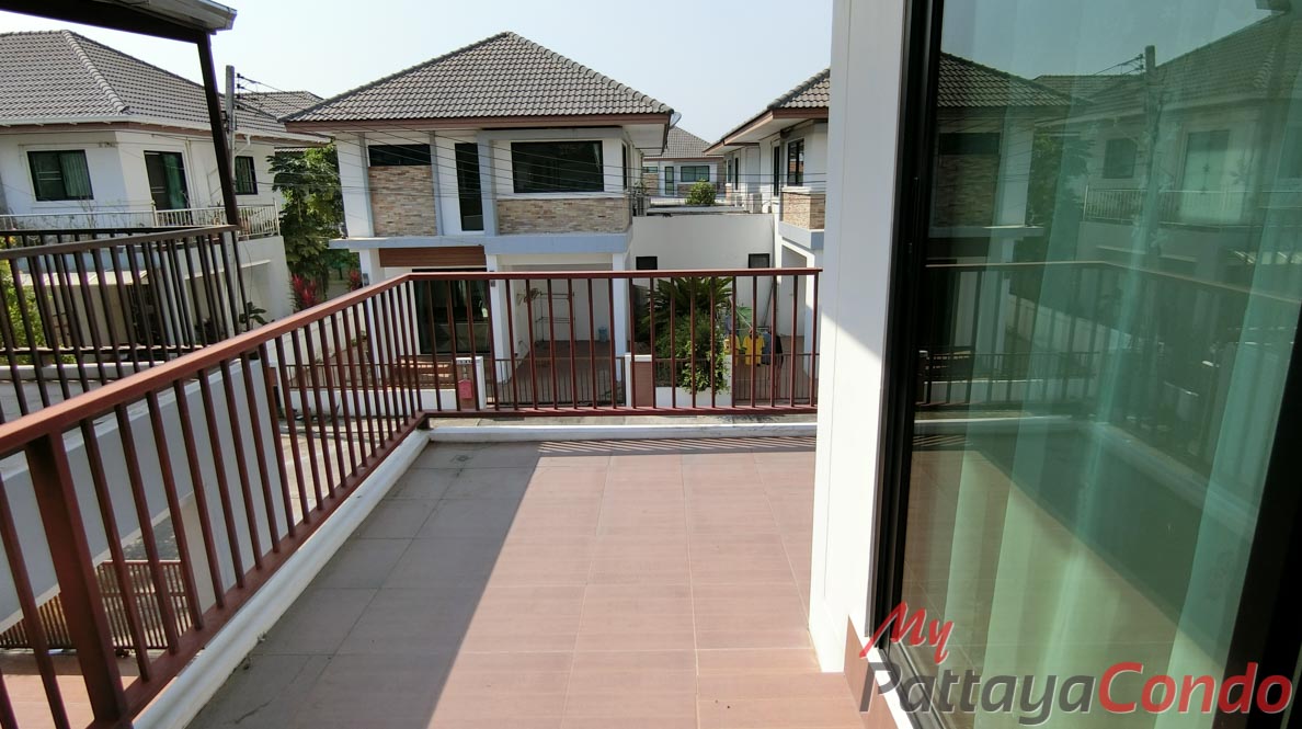 Uraiwan Park View East Pattaya House For Sale - HEURW01