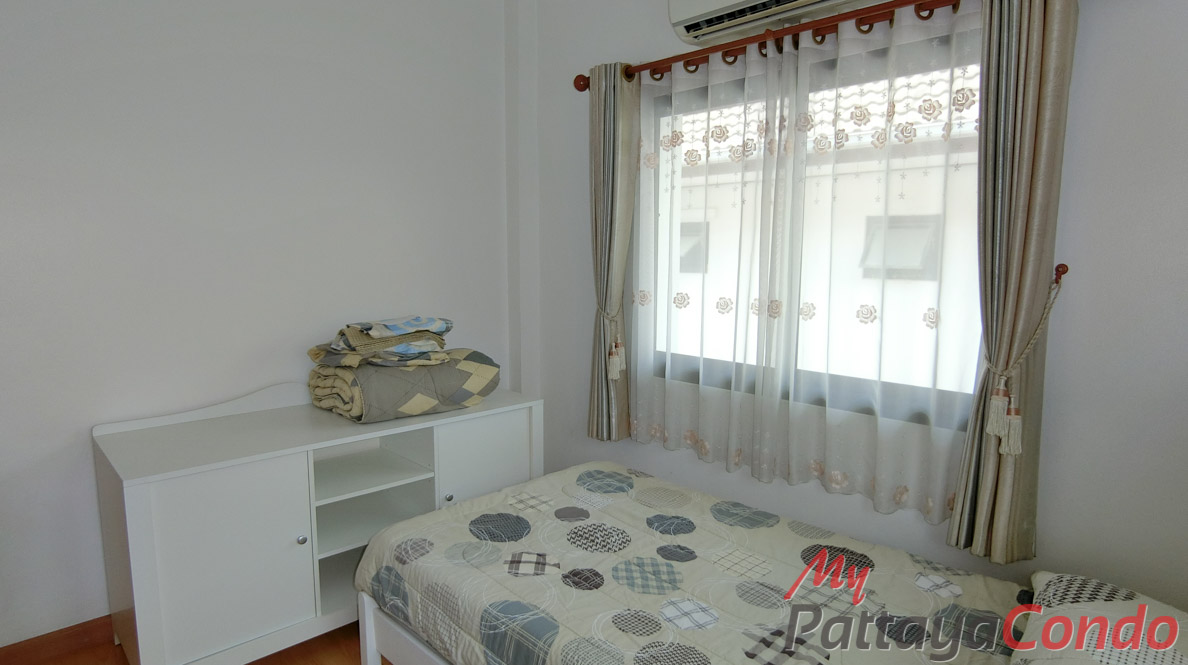 Uraiwan Park View East Pattaya House For Sale - HEURW01
