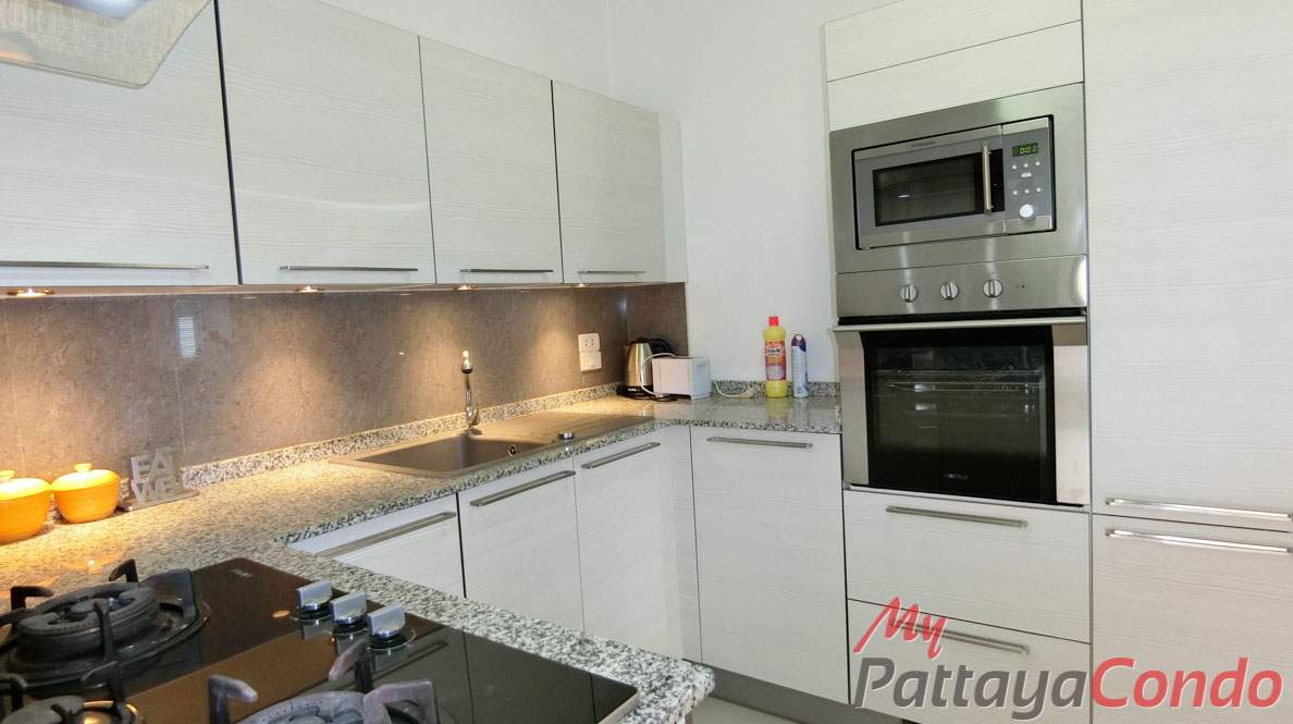 Uraiwan Park View East Pattaya House For Sale - HEURW01