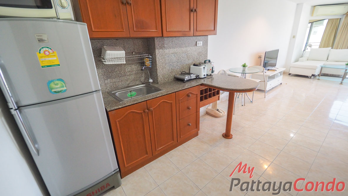 View Talay 2 Pattaya Condo For Sale - VT2B17-0