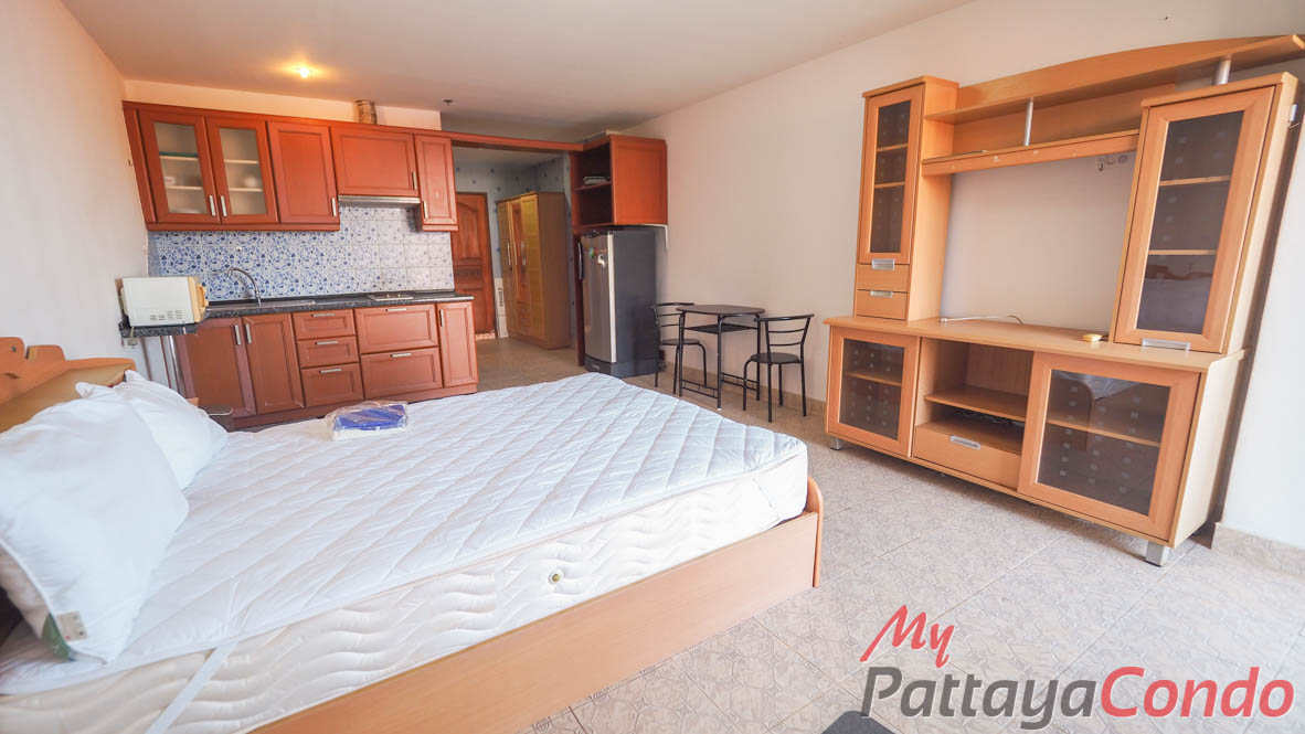 View Talay 2 Pattaya Condo For Sale - VT2A04-5